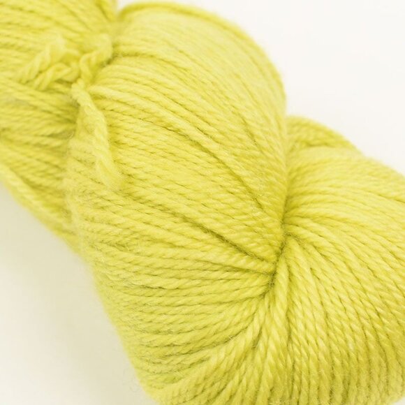 Julie Asselin Fino Fingering Weight Yarn Merino Cashmere Silk 400Yds Color Eveil - Picture 2 of 4